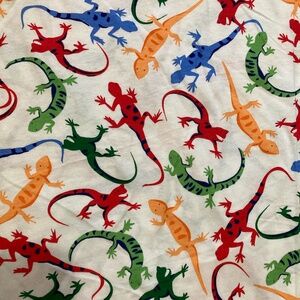 🪡 Colorful Lizard Print Knit Fabric, WIDE 1.375yd